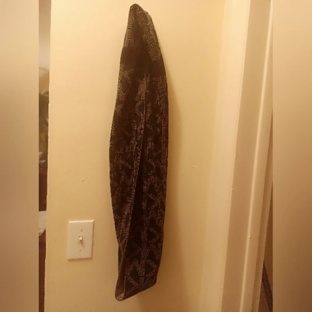Michael Kors black and tan stylish women's infinity scarf